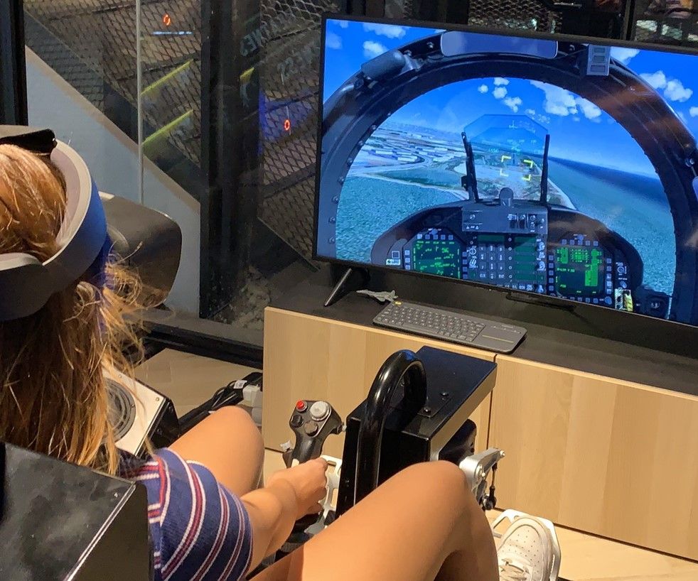 10 Off On Virtual Reality Flight Simulator Experiences Mon Fri Flight Experience