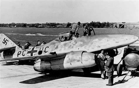 16 31 Temmuz 1942 Messerschmitt Me 262 Lk Jet Sava U A G Klerde Zhan Zt Rk Makaleleri