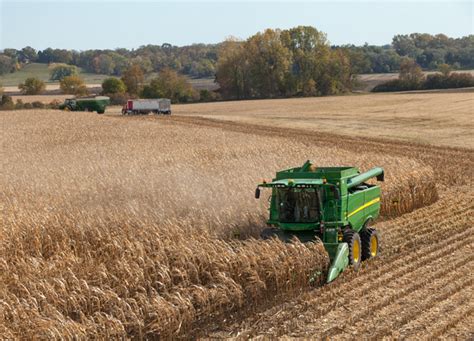 5 Combine Maintenance Tips For A Strong Finish To The Harvest