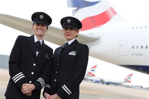 Ba Careers Pilots Pilot Uniform Female Pilot Airline Uniforms