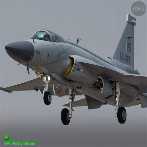 China Amp 39 S Jf 17 Amp 39 Favorite Amp 39 To Seal Argentina Fighter Jet Deal Us F 16 Indian Lca Tejas