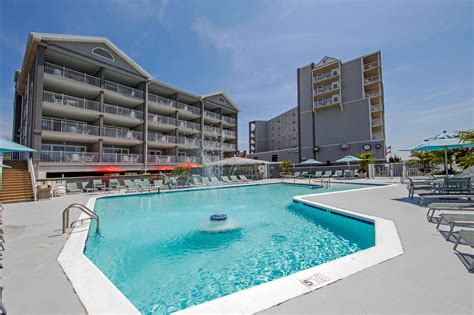 Commander Hotel Suites And Cabanas Oceancity Md