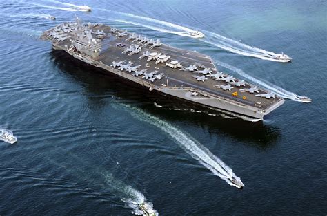 Cvn 76 Uss Ronald Reagan Nimitz Class Aircraft Carrier Navy