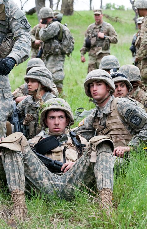 Gallery Ucla Army Rotc Cadets Participate In Their Biannual Field Training Daily Bruin