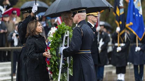 5 Ways Kamala Harris Helps Veterans