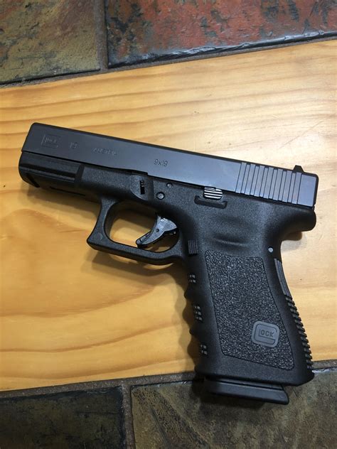 My First Ever Glock Glock 19 Gen 3 This Will Replace My P320 As My Edc R Glocks