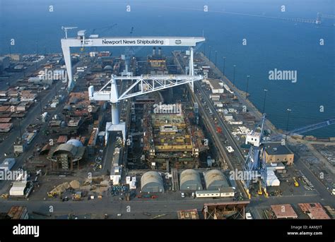 Newport News Shipbuilding Hi Res Stock Photography And Images Alamy