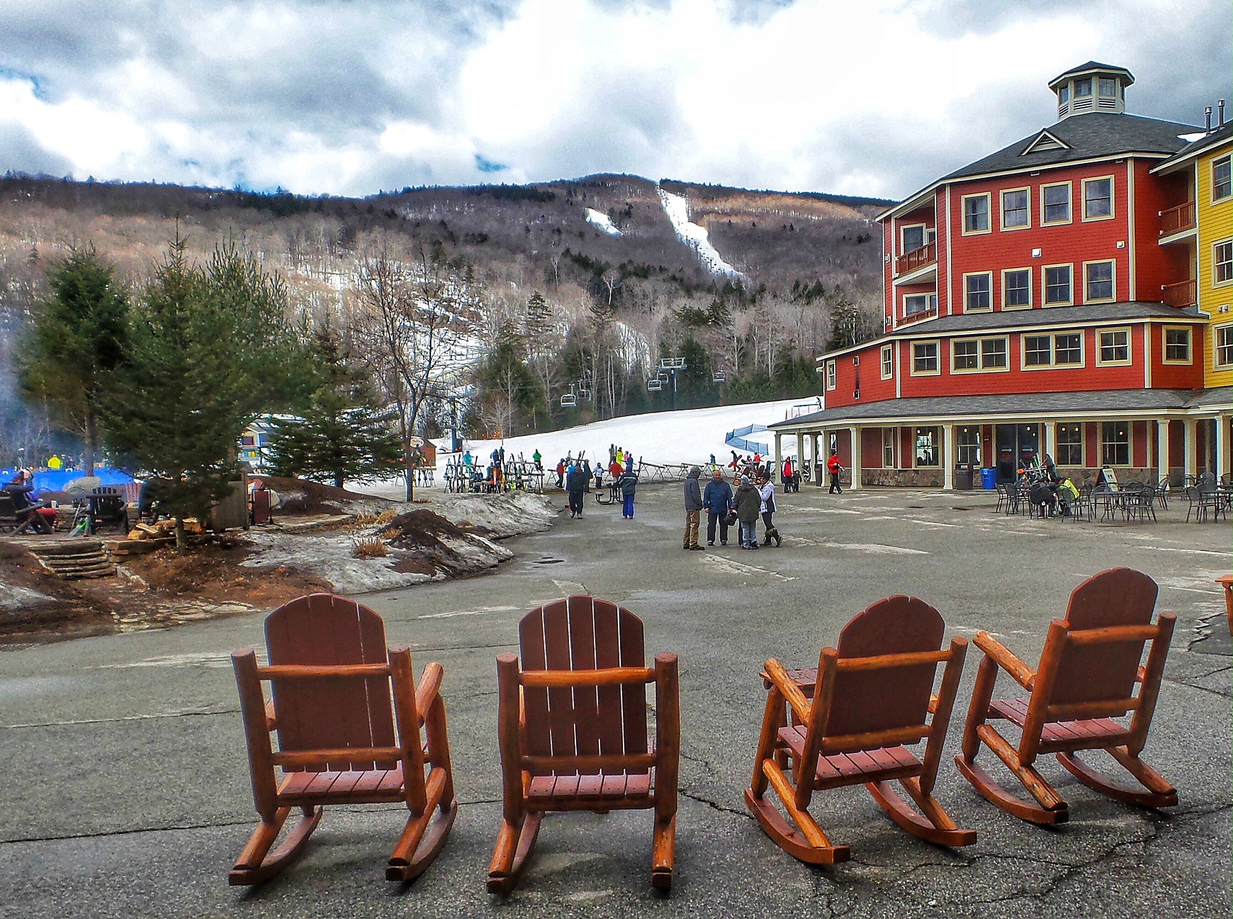 Okemo Mountain Resort Spring Break Family Fun