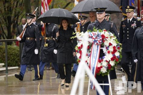 Photo Kamala Harris At Veterans Day Observance Wasp2022111108 Upi Com