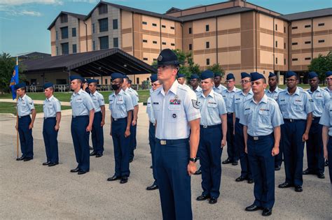 Photos U S Air Force Basic Military Training Graduation Air Education And Training Command