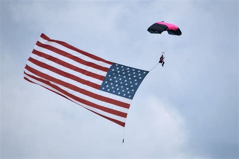 Rochester Air Show Opening Ceremony 5 Hardtop Winkle Flickr