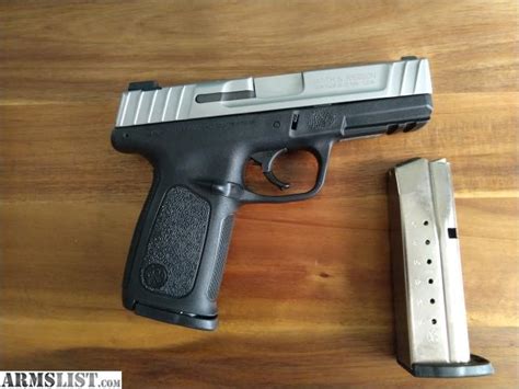 Smith and Wesson Glock Clone