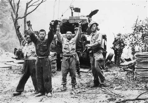 The 1950S The Korean War Begins Trsalindhy