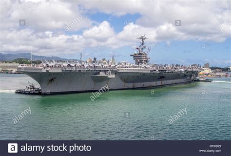 The Uss John C Stennis On August 5 2016 In Pearl Harbor Usa The John C Stennis Is A Nimitz