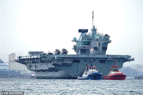 Uk S 3 5Bn Aircraft Carrier Hms Queen Elizabeth Suffers Mechanical Fault Hours Before Setting