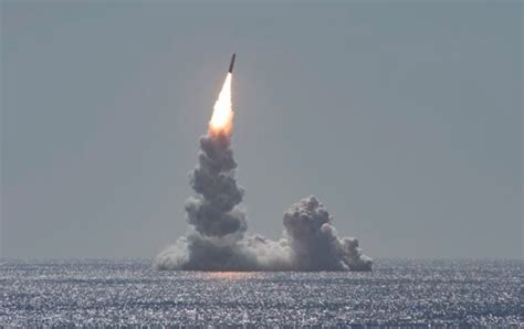 Us Navy Fires Revamped Trident Submarine Missile That Can Hit Target 4 000 Miles Away The Us