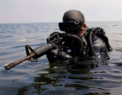 US Navy SEALs Images