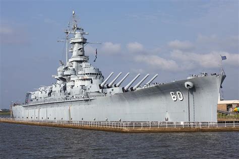 5 WW2 US Ships