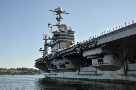 Uss John C Stennis Departs P S N S On A Rare Sunny Day In The Pnw 2048 X 1463 R Warshipporn