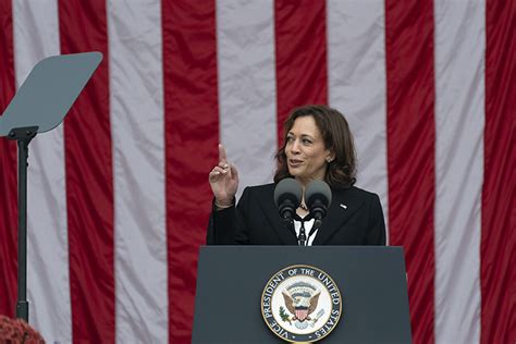 Vice President Kamala Harris Honors Veterans At Ceremony Honolulu Star Advertiser