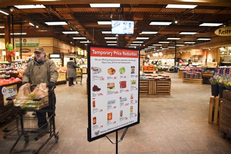 Wegmans Cuts Food Prices In Light Of Endangered Snap Funding The Cornell Daily Sun